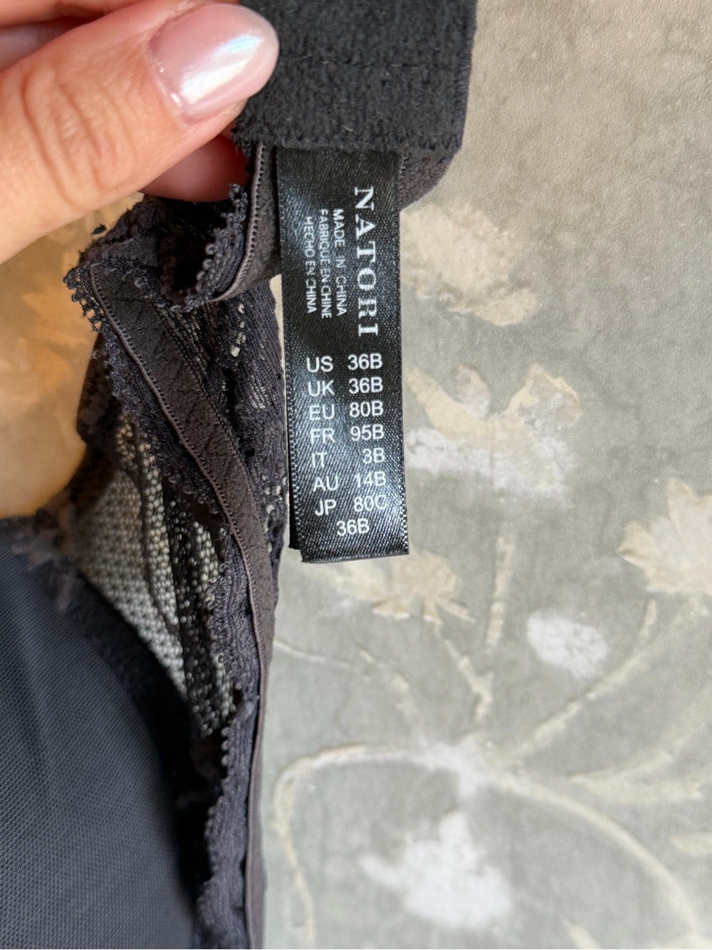 Natori Lace-Trim Underwire Bras in Black and Nude - Picture 3 of 3